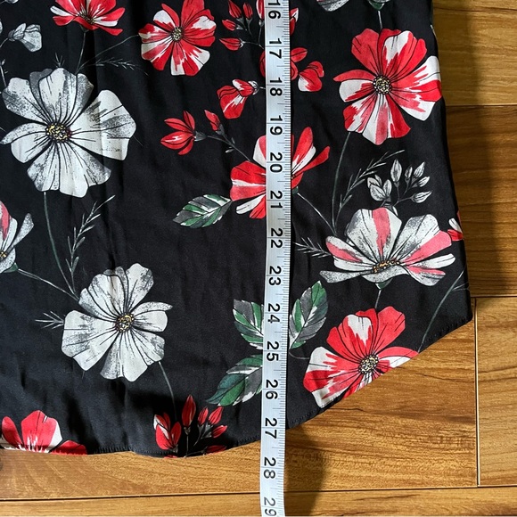 Express Floral Gramercy Blouse Small - Picture 7 of 10